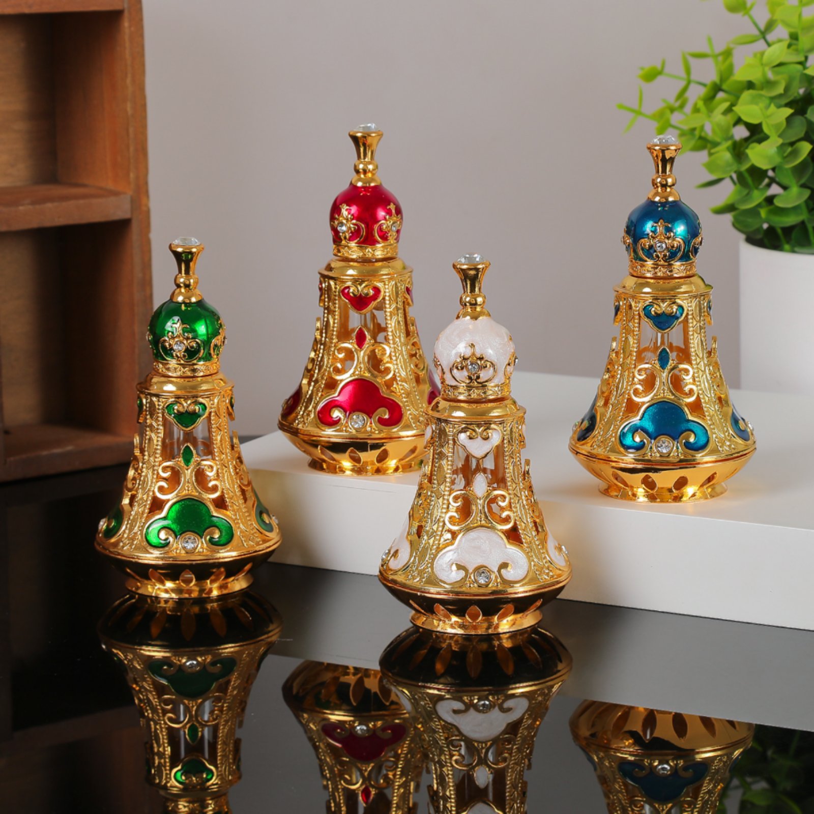 Ornate Perfume Bottle Faceted  – обзор и цена Home Decor Glass